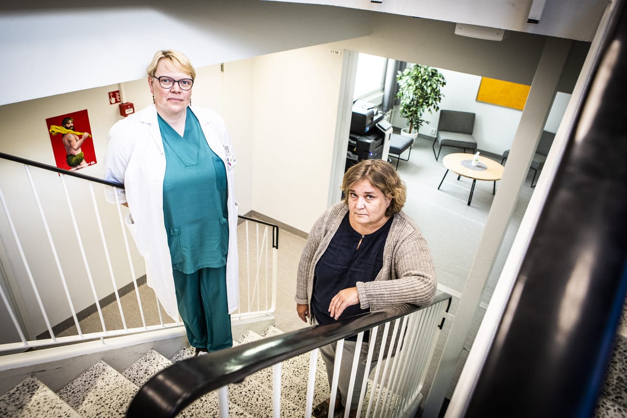 Lapin sairaanhoitopiirin tulosaluejohtaja ja vs. johtajaylilääkääri Katja Hämeenoja sekä hallintoylihoitaja Maarit Palomaa ovat huolissaan hoitajien jaksamisesta loppukesän ja tulevan syksyn osalta.