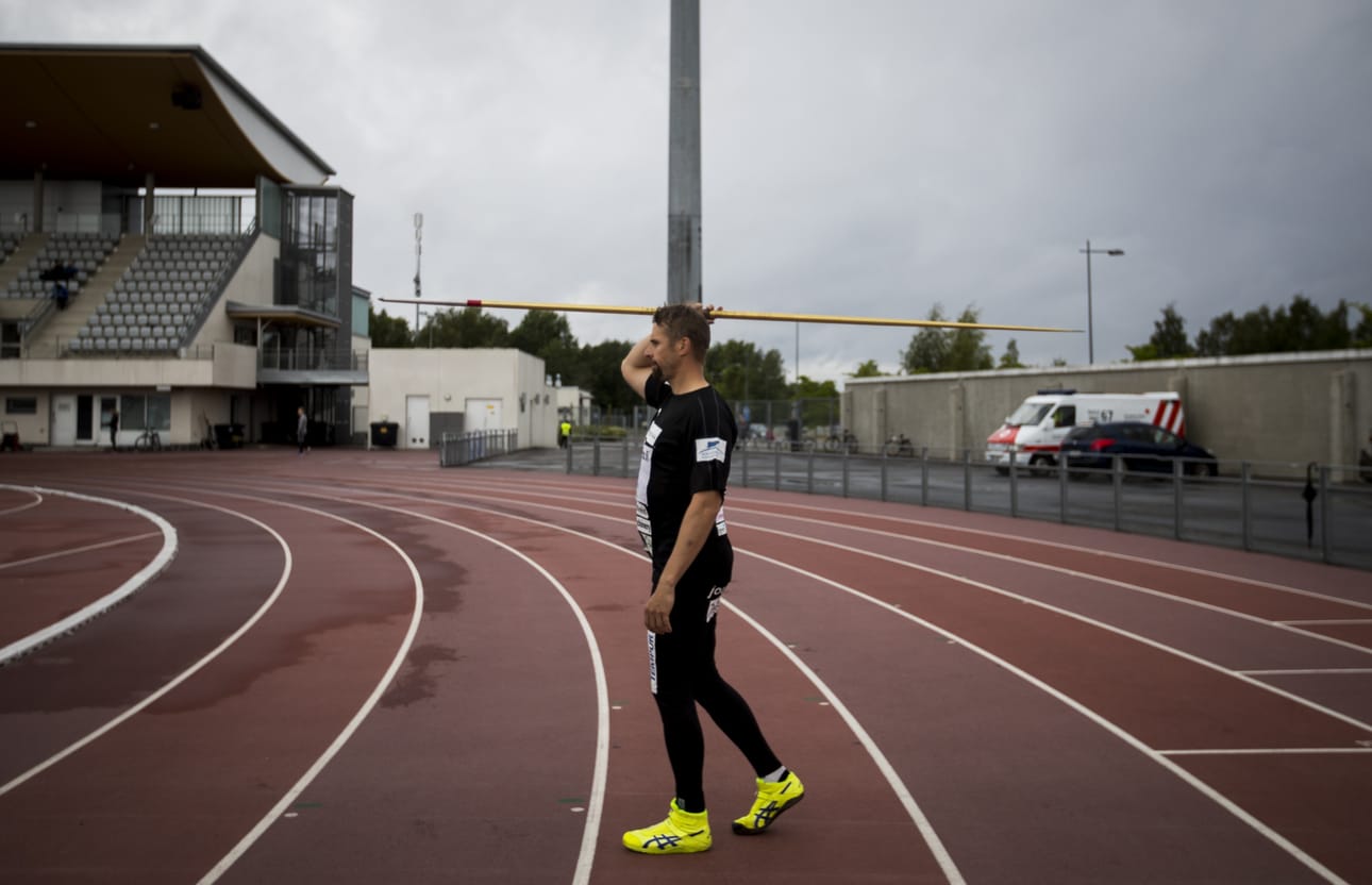 Antti Ruuskanen palasi tiistaina kilpakentille Valkean kaupungin kisoissa Raatissa.