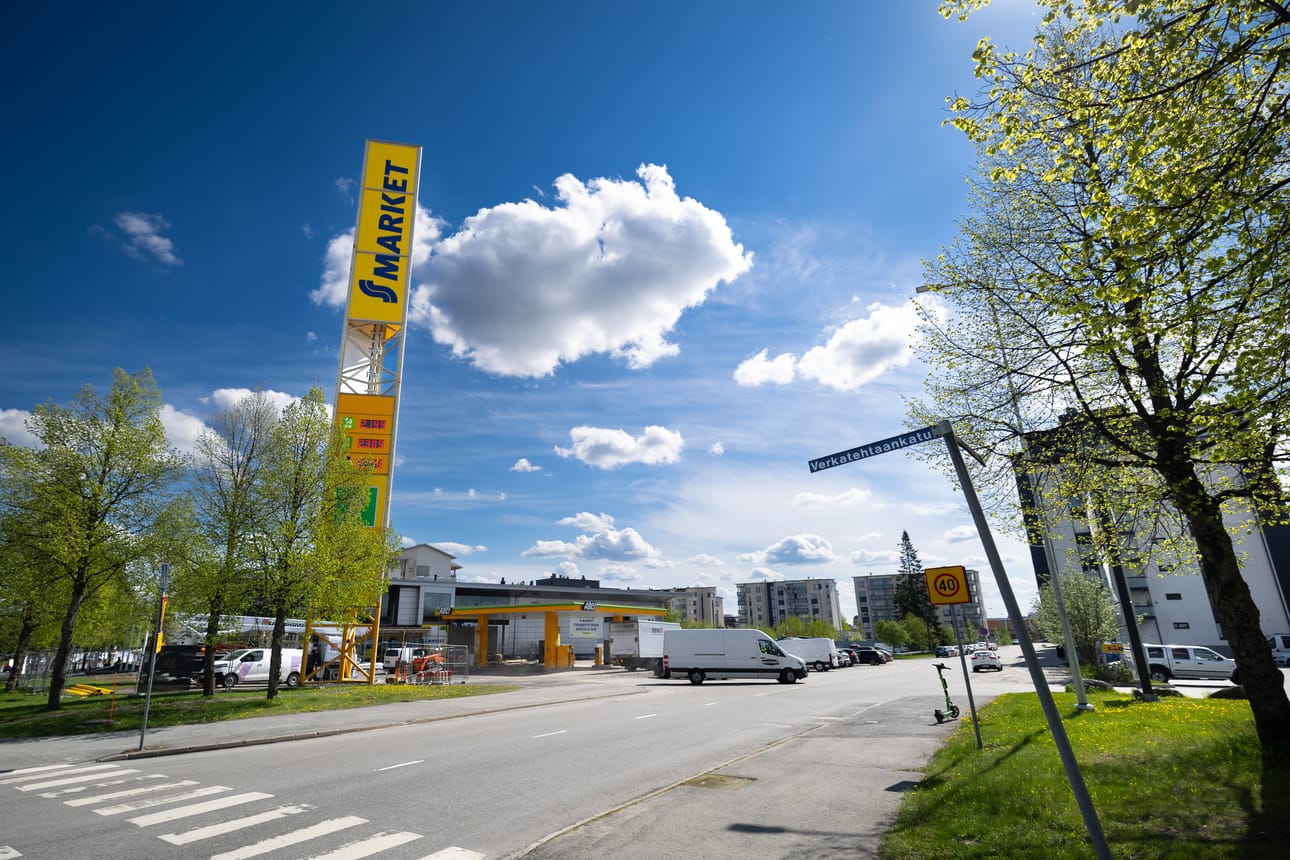 Itikanristeyksen avajaiset ovat jo kulman takana. Kauppa on saanut nimensä sijaintinsa mukaan.