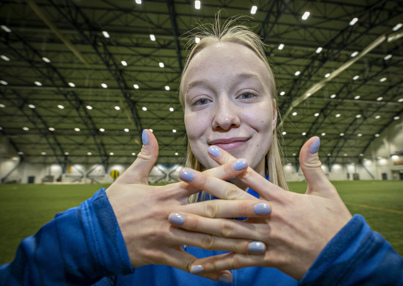 Jutta Angeria ampui Suomen voittomaalin Mostarissa.
