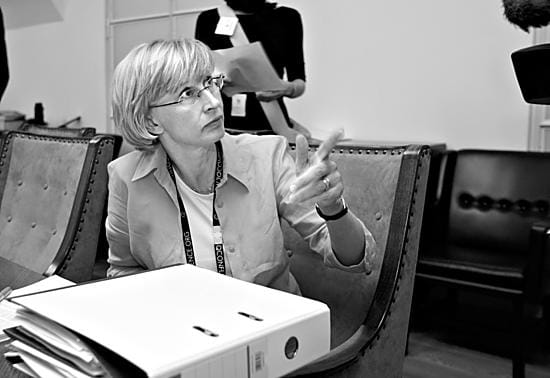 Suomen EU-puheenjohtajuuskauden järjestelyistä vastaava Anja Vilo paljastaa vasta ensi viikolla, kuka yöpyi Suomen hulppeimmassa sviitissä Hotelli Kämpissä. Mannerheimin-sviitissä riittää tilaa peräti 258