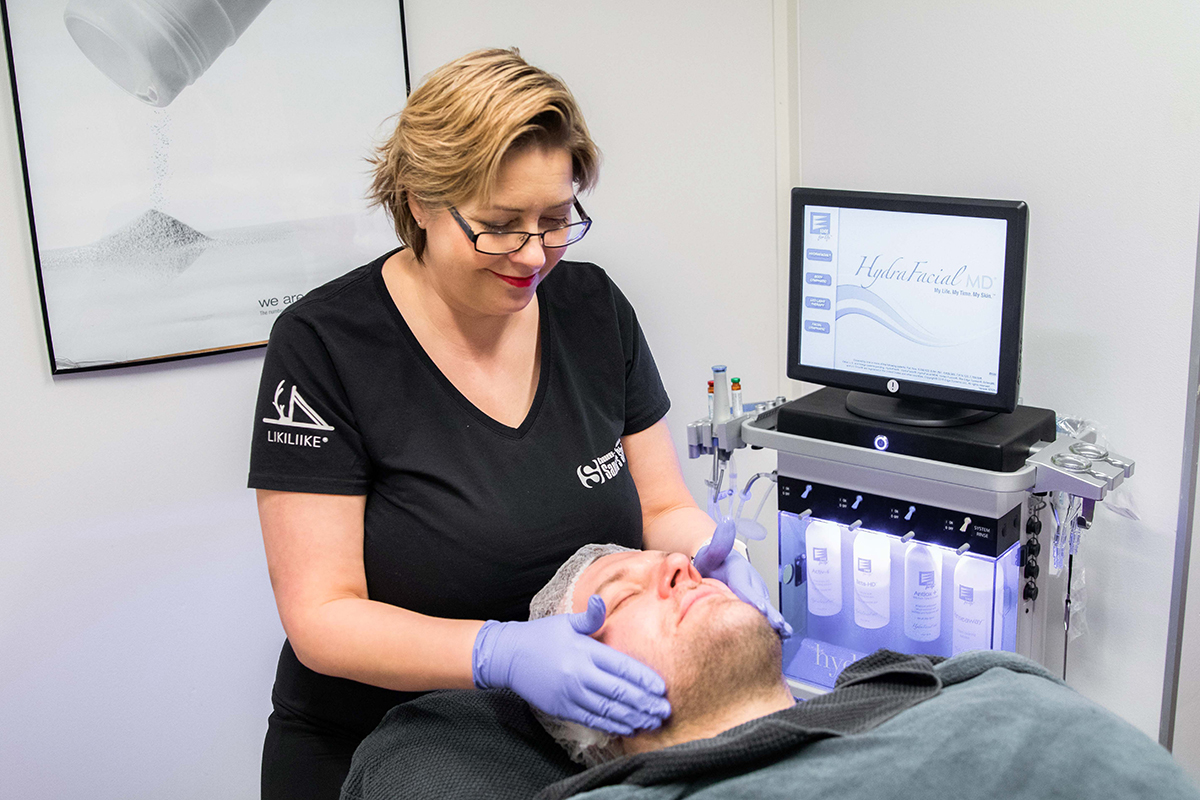 Talvi-iho kaipaa tehohoitoa - "HydraFacial tuntuu miellyttävältä iholla, eikä se satu lainkaan"