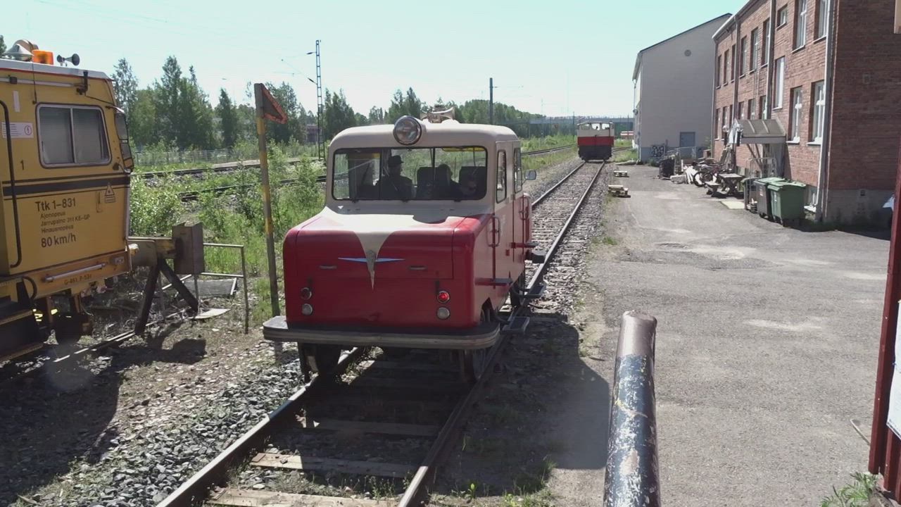 Museojunakalustoa ja pienoisrautatienäyttely