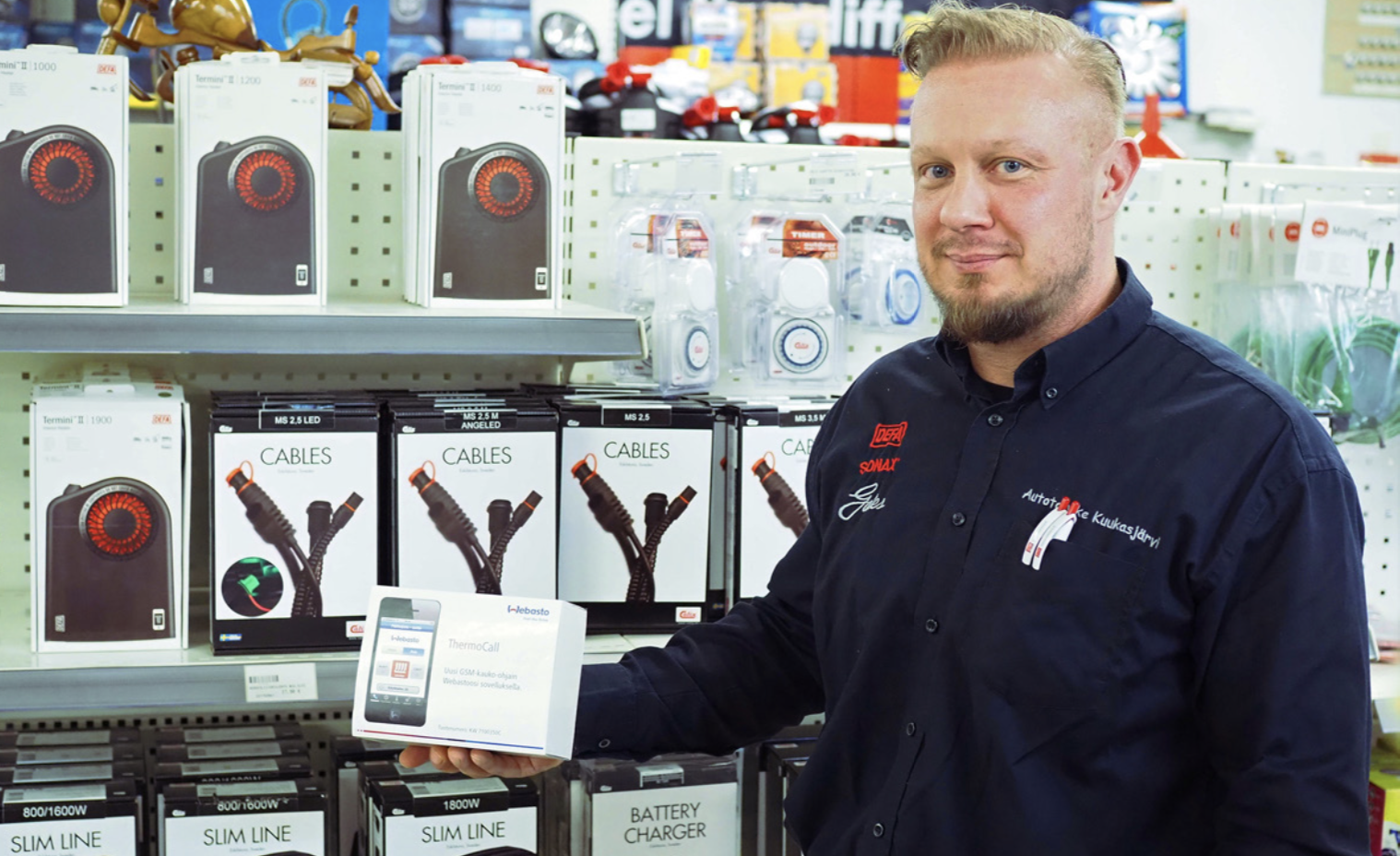 Kevään kurakelit ovat täällä – Näillä vinkeillä auto kiiltävän puhtaaksi kotikonstein