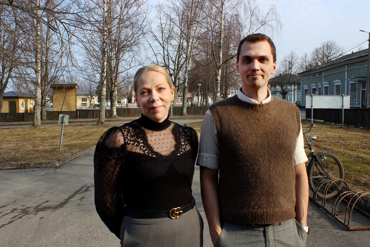 Kasvatus- ja opetusjohtaja Elina Virta sekä sivistyspäällikkö Joonas Söderlund osallistuvat Keski-Puolassa järjestettävään kulttuurihelmi-kaupunkien verkoston työpajaan syyskuussa. Arkistokuva.