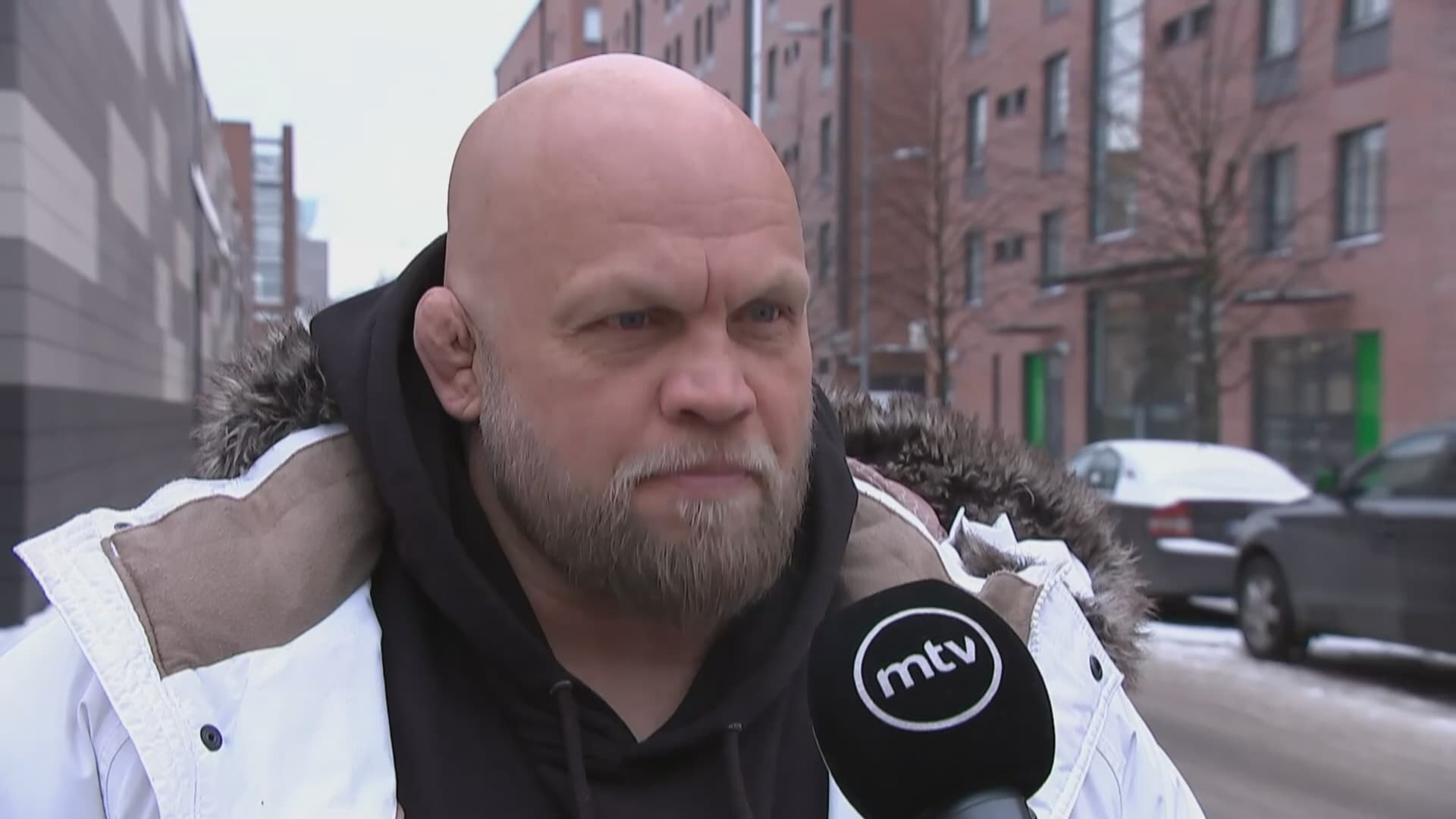Ex-rikollinen Mika "Immu" Ilmen sattui Helsingin Puotilan ampumasurman silminnäkijäksi – näin hän kuvailee tapahtumia