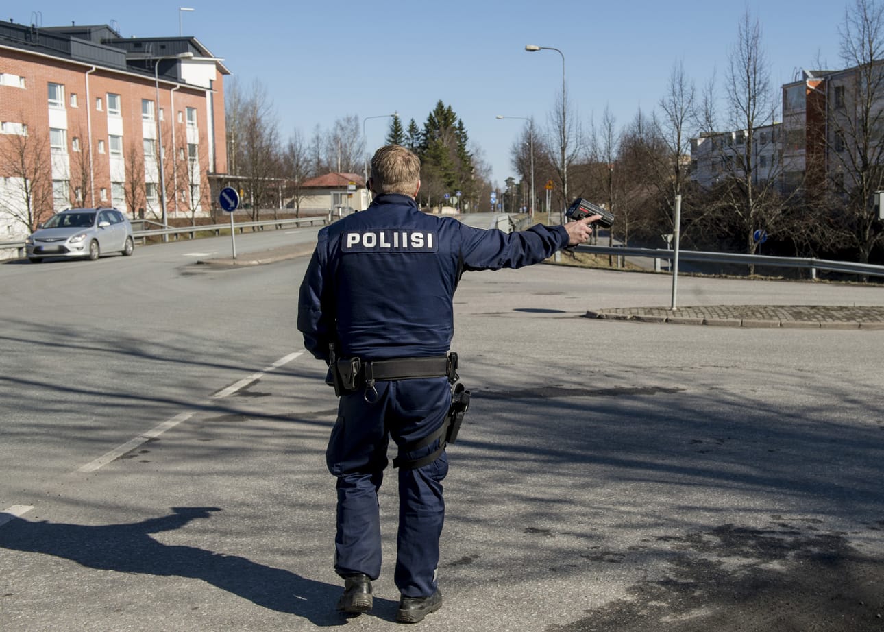 Jatkossa esimerkiksi törkeistä liikenneturvallisuuden vaarantamisista joutuu maksamaan erillisen rikosuhrimaksun.