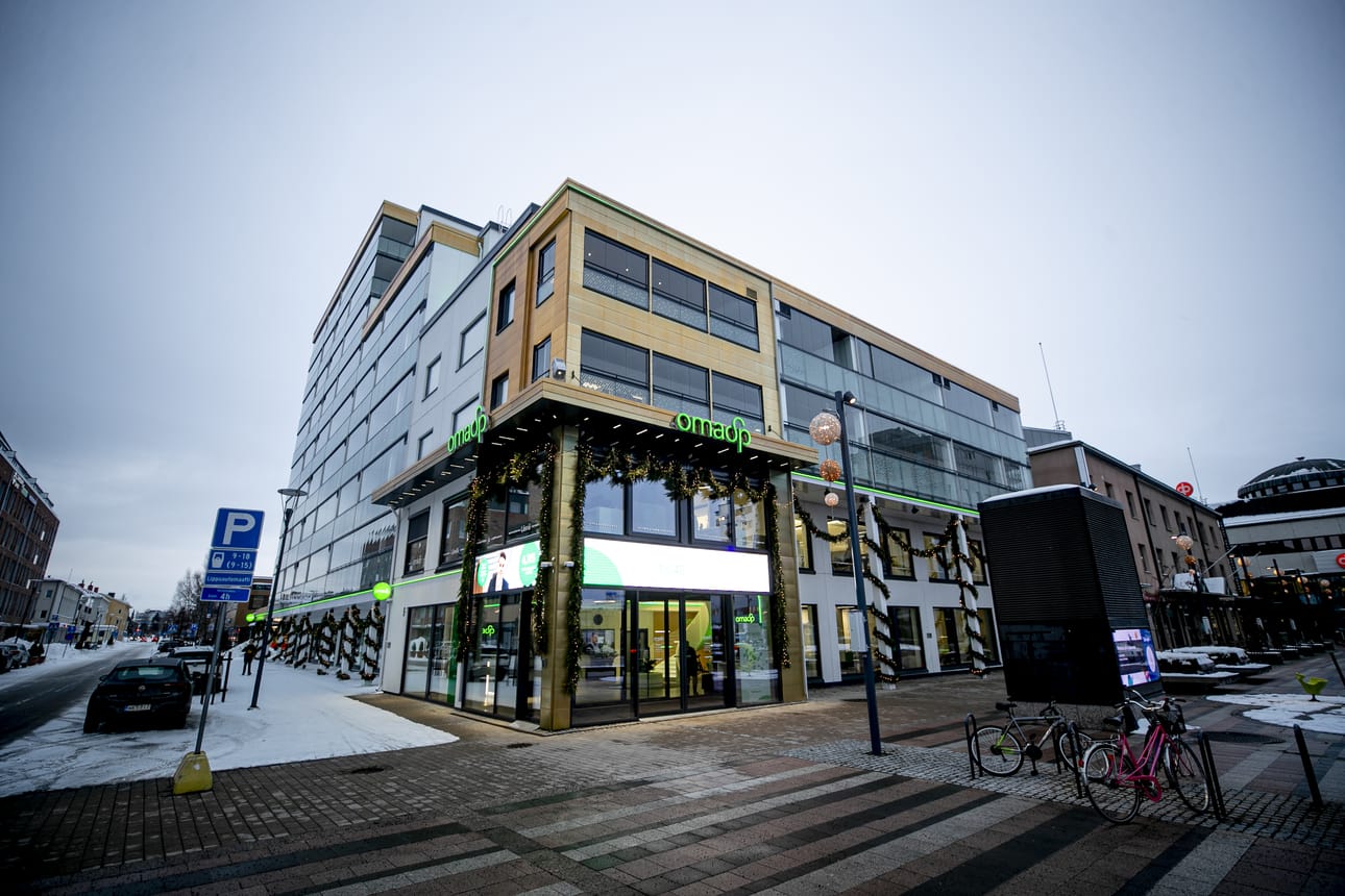 Oma Säästöpankin hallitukselle turvattiin lisärauhaa keväällä 2024 vastuuvakuutuksen laajennuksella. Arkistokuva.