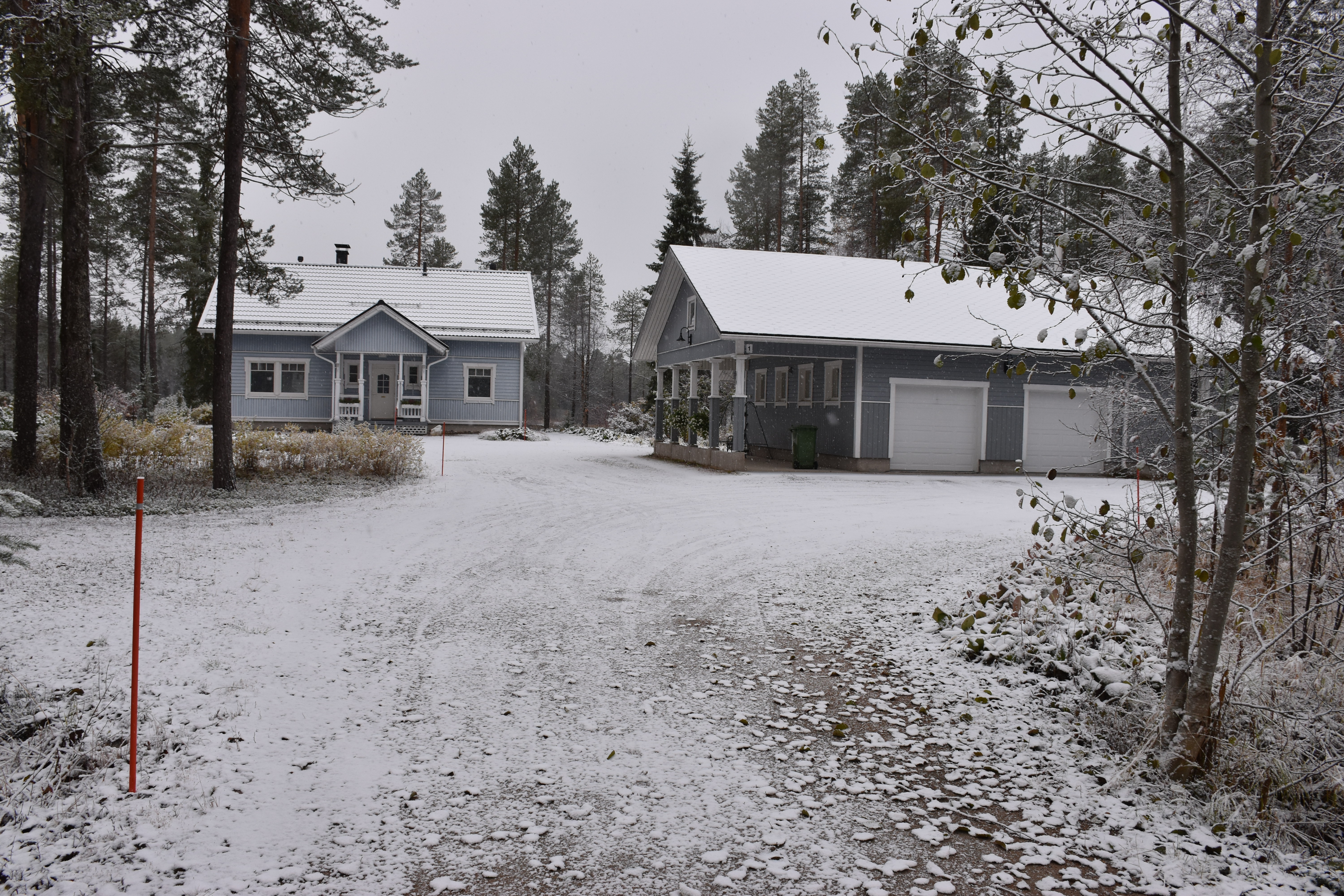 <p>Kymmenen viime vuoden aikana Posiolla talokauppa on tipahtanut rajusti. Tällä hetkellä myynnissä on 10 omakotitaloa.</p>
