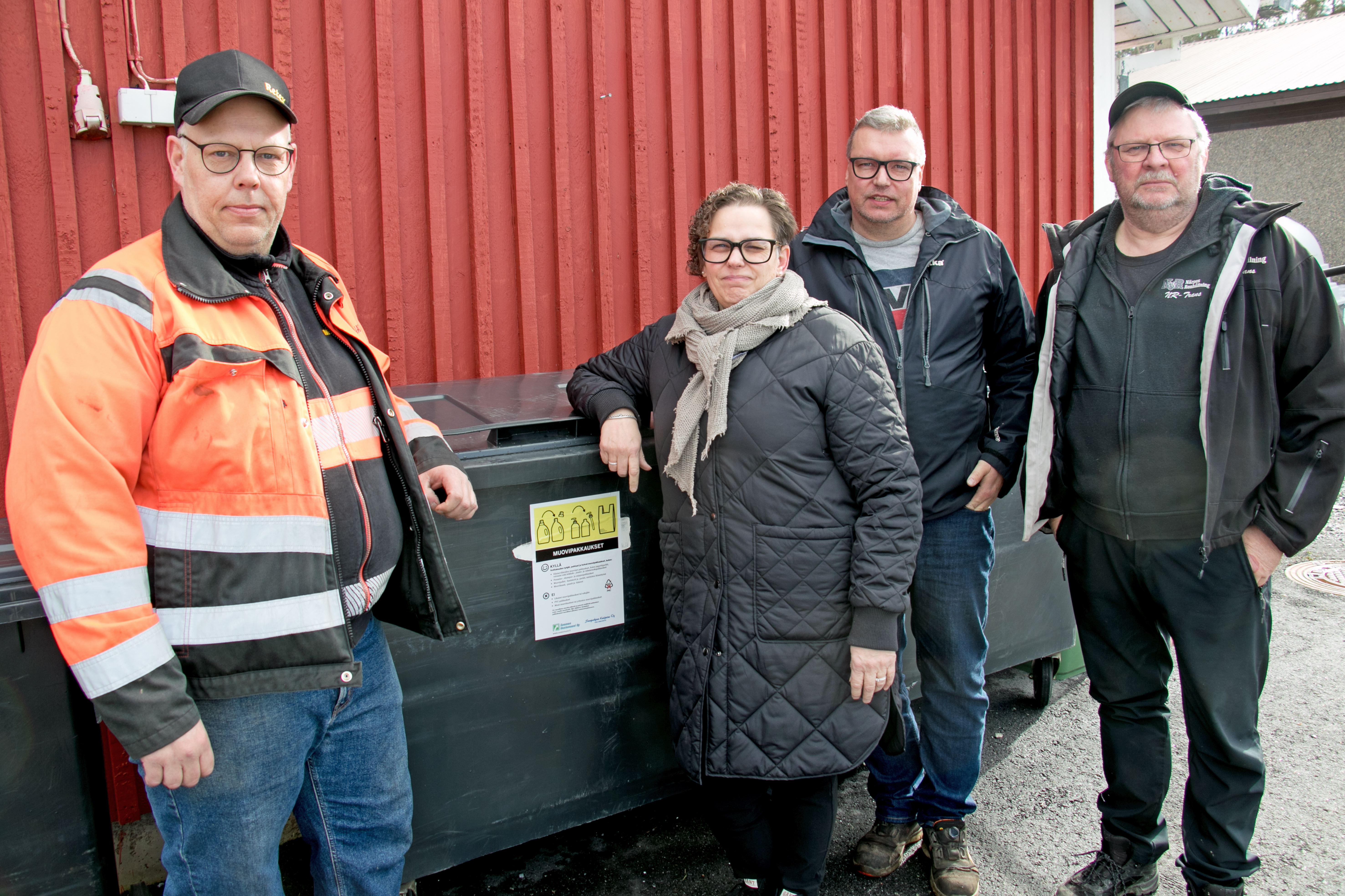 Monikansallinen jättiyhtiö vei pakkausjätteen keräysurakat Suupohjassa paikallisten yrittäjien nenän edestä – Yrittäjät valittaneet markkinaoikeuteen
