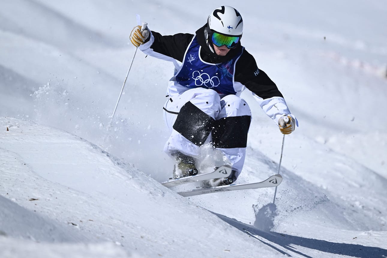 Levi Ski Clubin Akseli Ahvenainen sijoittui 20:nneksi miesten kumparelaskussa.