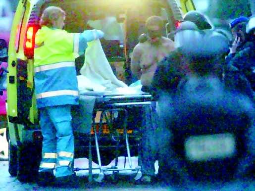 Kaksi epäiltyä pidätettiin Hollannin poliisin operaatiossa. Toinen heistä haavoittui.