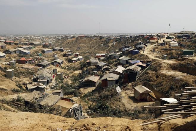 Bangladeshin Cox’s Bazarin lähellä sijaitsevalla pakolaisleirillä asuu arviolta satoja tuhansia rohingya-muslimeita, jotka ovat paenneet Myanmarista. KUVA: ABIR ABDULLAH