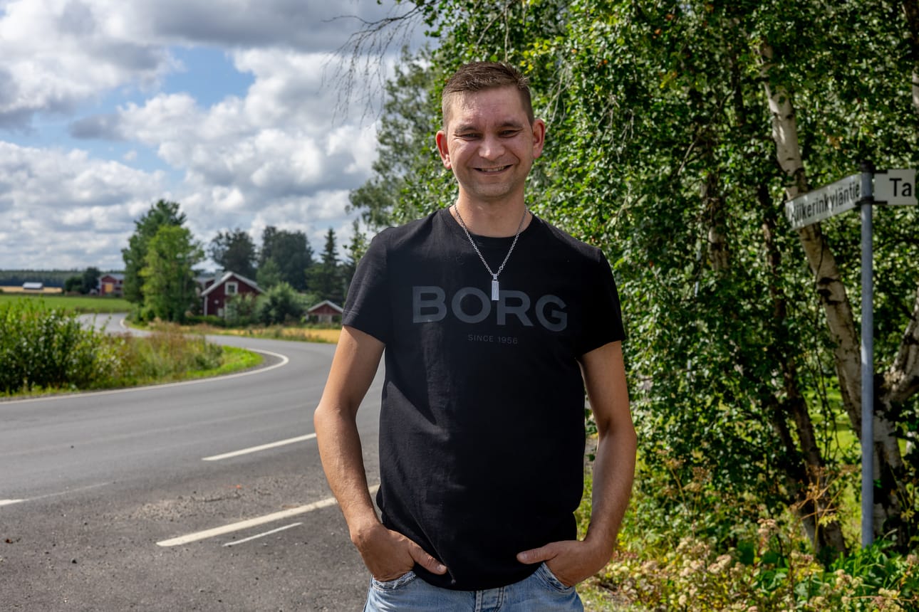 Jussi Haapala Könnin kyläseuralta on seurannut Kiikerinkyläntien ja Harjunmäentien kunnostusta alusta asti.