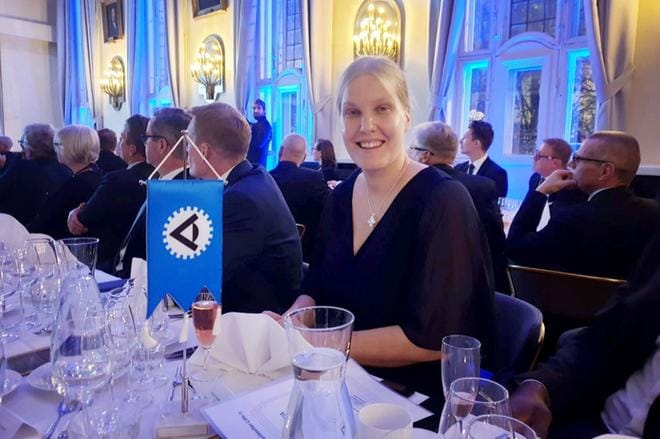 Alajärveltä kotosin oleva Annika Yinkfy Chuen on saanut Suomen Vartiointiliikkeitten Liitto ry:n Vuoden ansioitunut vartija -tittelin.