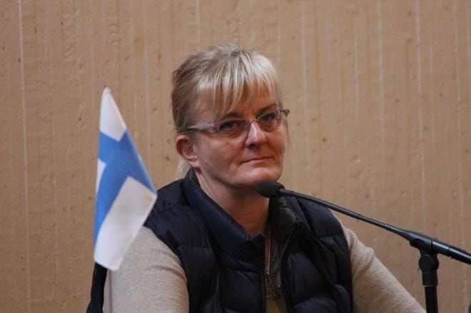 Sosiaali- ja terveysministeri Pirkko Mattila vieraili tänään lauantaina Alavudella. Kuva: Reijo Heikkilä