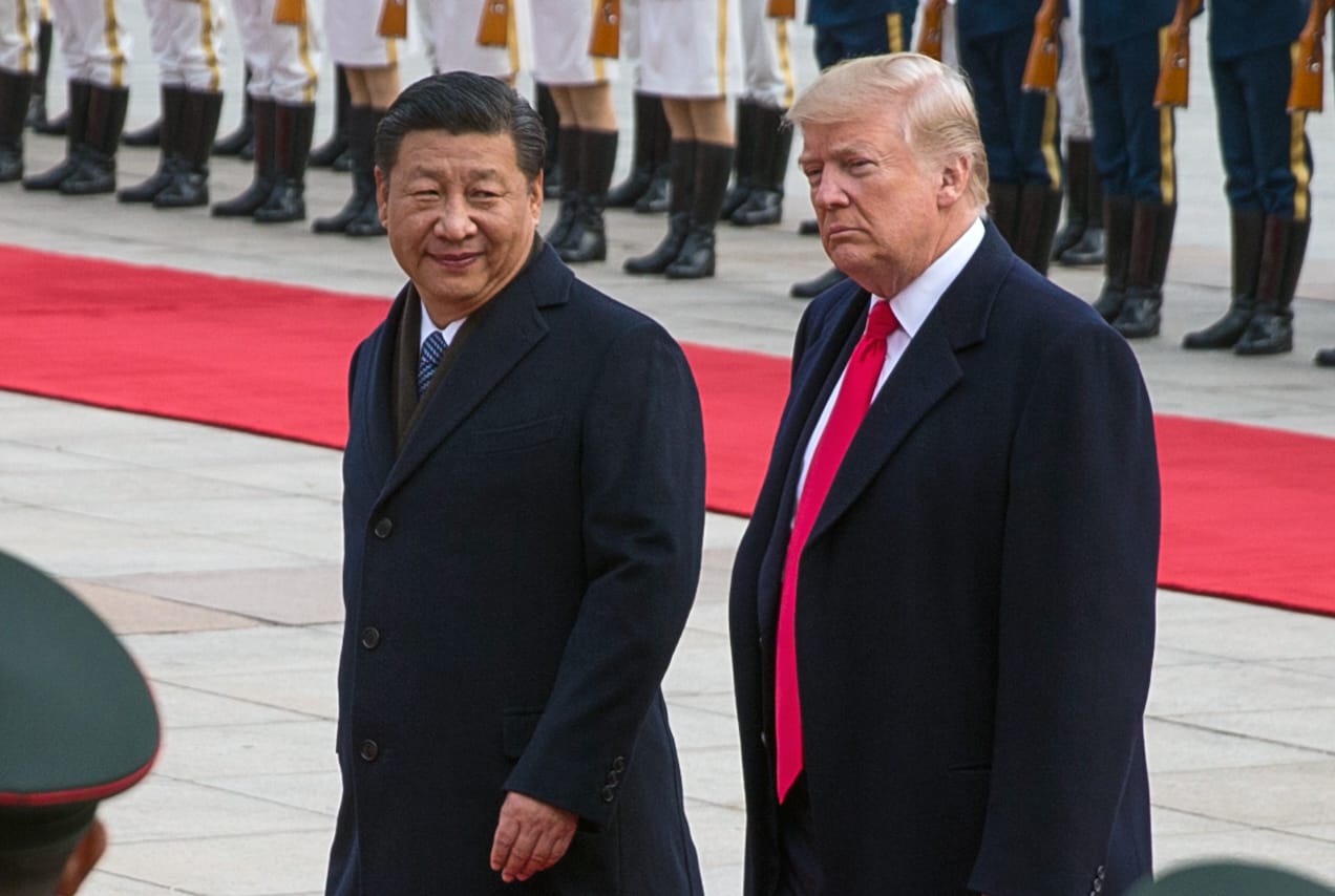 Koronapandemia on saanut Kiinan presidentin Xi Jinpingin ja Yhdysvaltojen presidentin Donald Trumpin välit kiristymään.