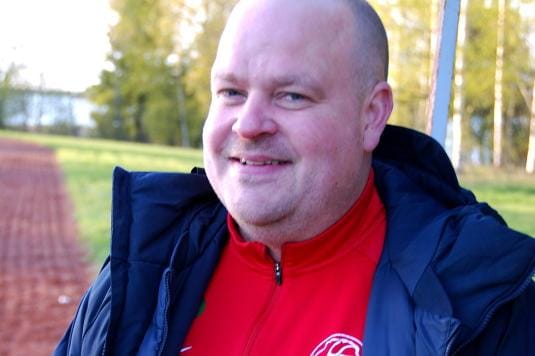 Johan Bärnlundin tavoitteena on tarjota katsojille tapahtumarikasta jalkapalloa. KUVA: OLLI PURSIAINEN