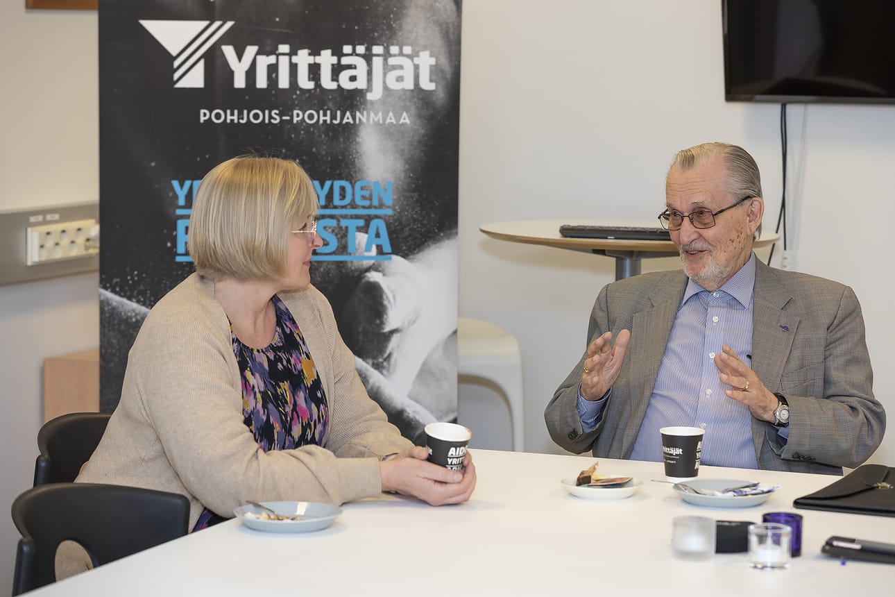 Marjo Kolehmainen ja Veikko Hulkko koontuvat toisinaan porisemaan yrittäjyydestä ja sen haasteista.