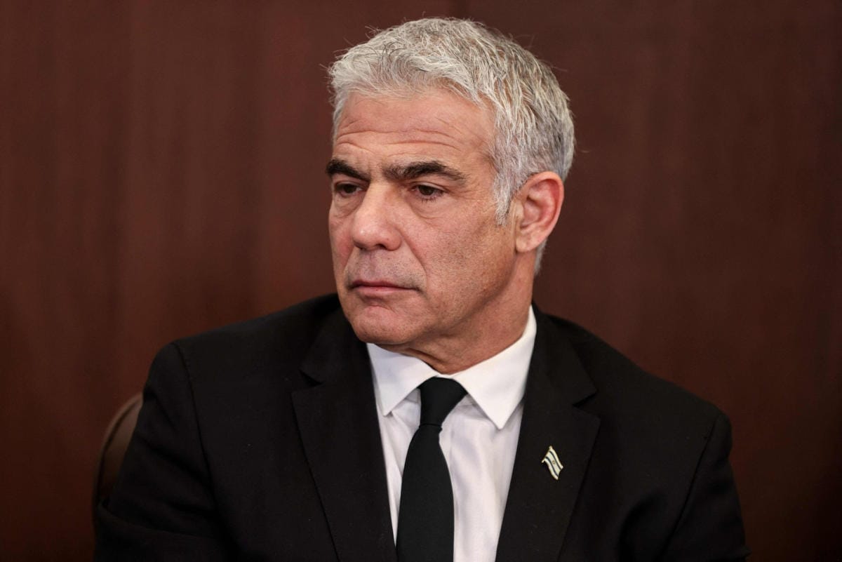 Israel isännöi sunnuntaina ja maanantaina ulkoministerikokousta kolmen arabimaan Marokon, Bahrainin ja Arabiemiraattien kanssa. Kuvassa Israelin ulkoministeri Yair Lapid. LEHTIKUVA/AFP