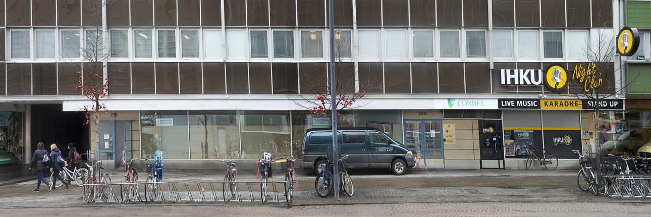 Galleria Harmajan entisiä tiloja Torikadulla remontoidaan jo ravintolaksi.