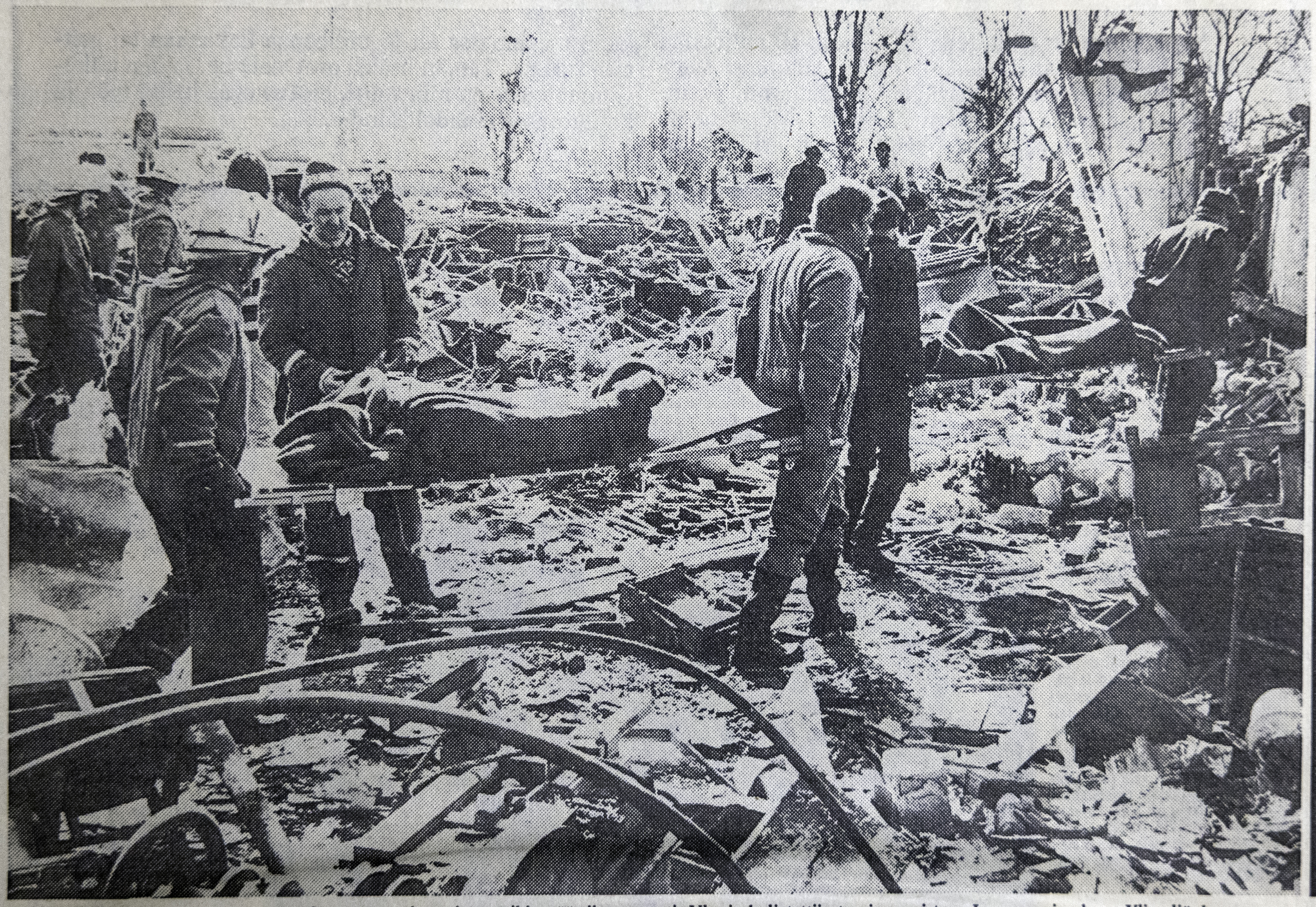 Jorma Jokela vei äitinsä töihin Lapuan Patruunatehtaan lataamoon – Hetkeä myöhemmin äitien työpaikalla räjähti