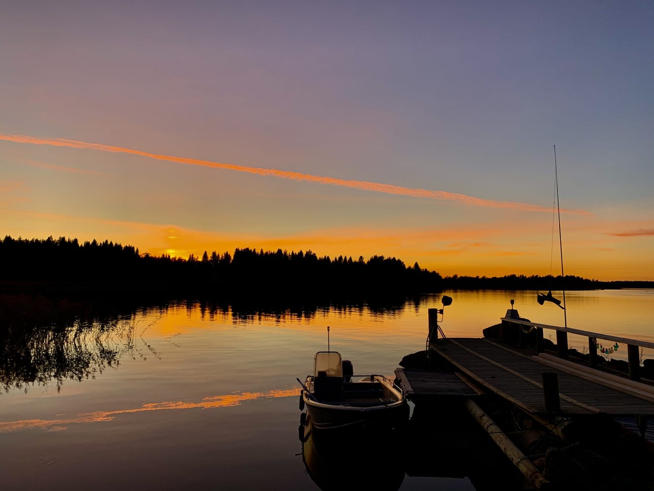 Kansainväliset vieraat arvostavat saaren omaa rauhaa ja hiljaisuutta.