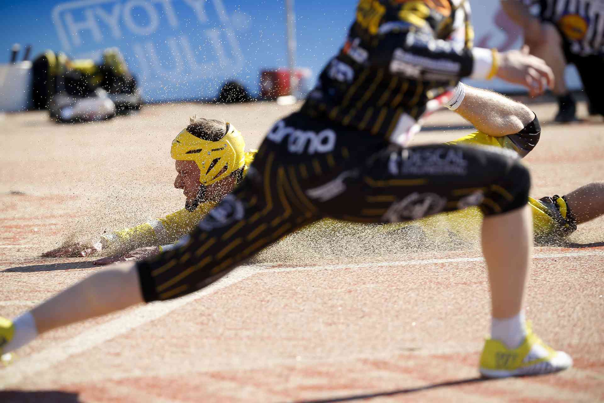 Teemu Juntunen toi kotijoukkueen avausjuoksun. Joensuun lainapelaaja teki paluun kentälle kolmen ottelun tauon jälkeen.
