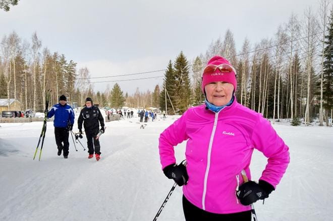-Tykkään mennä ladulla reippaasti, en ihan sunnuntaihiihtelijä ole, arvioi Oili Kaunisto. KUVAT: MIIANELLA HERRALA