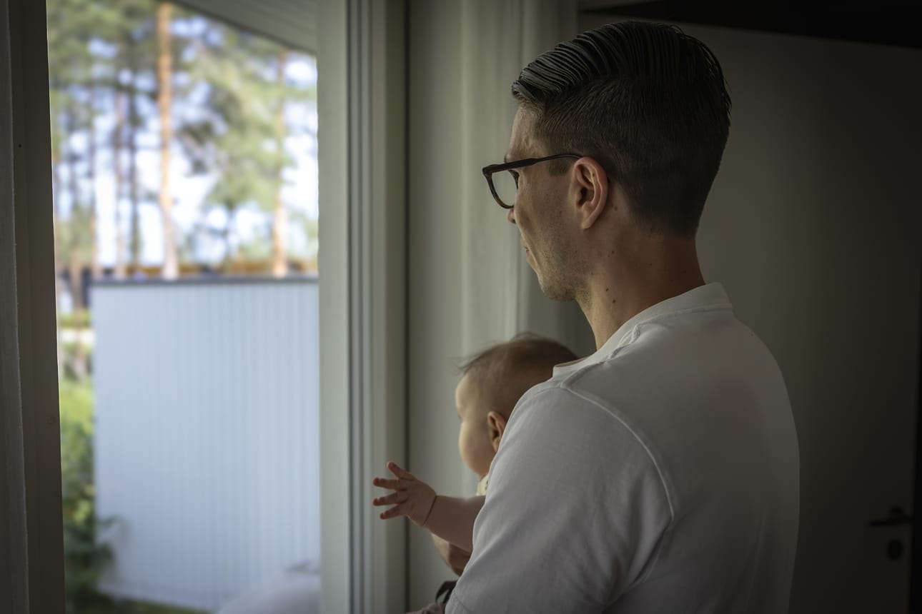 Aleksi Mäkelän perheeseen syntyi lapsi tammikuussa. Tuore isä on pian valmis asettumaan aloilleen.