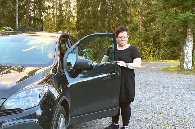 Satuhoivan yrittäjä Satu Ritala-Latvala kokee nyt olevansa kutsumusammatissaan. KUVA: SATUN TYTÄR AINO, 8 v.