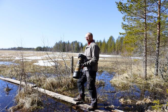 Marko Vainionpää liikkuu luonnossa monta kertaa viikossa kameran kanssa, mutta toistaiseksi hänen kuviaan on nähnyt vain harva. KUVA: JARMO PANULA