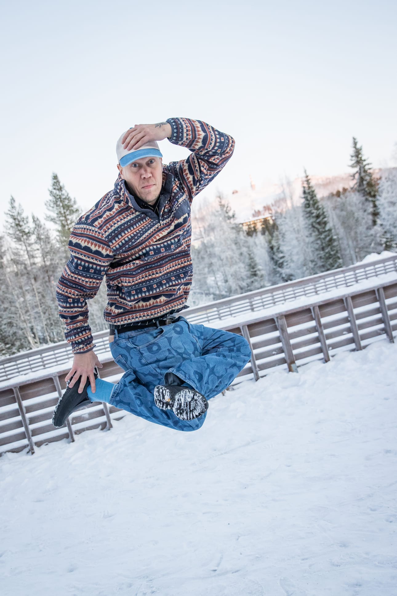 Tunnettu breikkaaja Johannes "Hatsolo" Hattunen kävi Kuusamossa puhumassa tunnetaidoista ja mielenterveydestä.