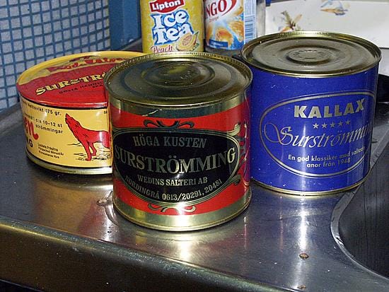 Hapansilakkapurkkeja ei saa enää myydä Arlandan lentokentällä.