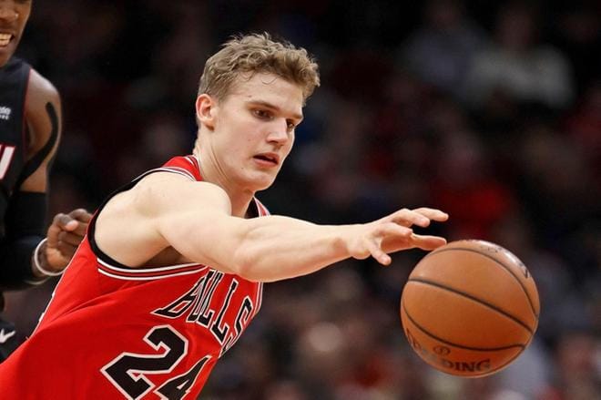 Markkanen teki 11 pistettä ja kaapi kolme levypalloa, kun Bulls hävisi vieraissa Sacramentolle 102-129. Kuva: Lehtikuva