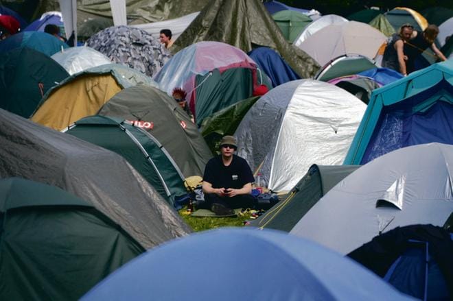 Seinäjoen Törnävälle on Provinssin aikaan tavannut nousta telttakylä, jonka yksi lähikauppa on S-market. ARKISTOKUVA: SANNA HEIKINHEIMO