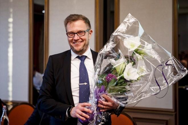 Juhani Pakari valittiin Tampereella 25. marraskuuta 2017 jatkamaan autourheilun kansallisen keskusliiton AKK-Motorsportin puheenjohtajana seuraavan kaksivuotiskauden. Kuva Sami Kallioniemi.