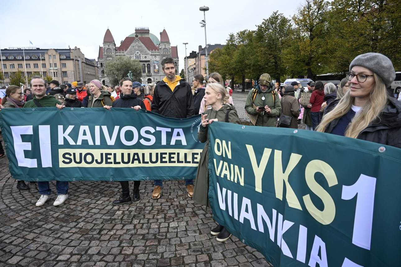 Mielenosoitus Viiankiaavan puolesta keräsi mielenosoittajia Helsingissä 26. syyskuuta 2026.