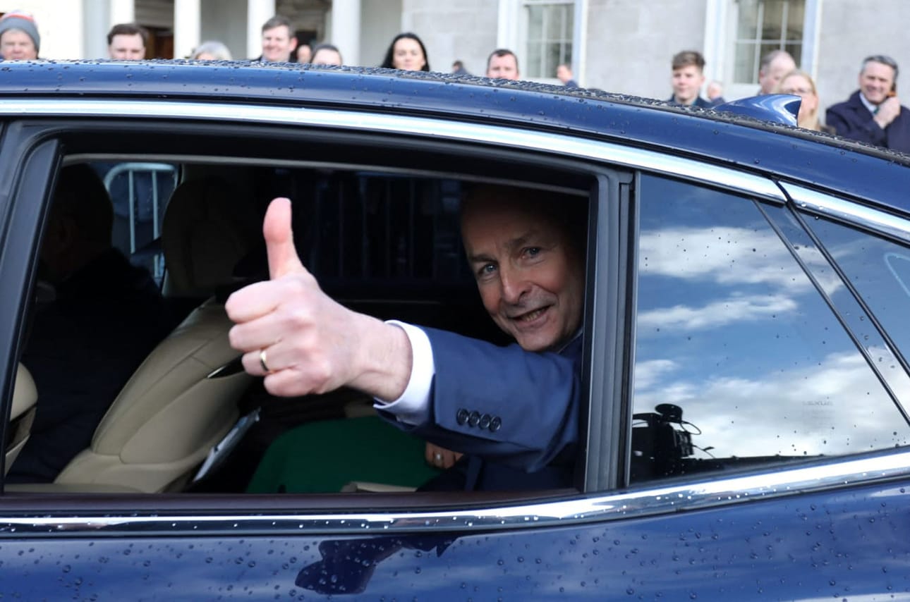 Fianna Fail -puolueen johtaja Micheal Martin on nousemassa Irlannin pääministeriksi. Hän toimi aiemmin pääministerinä vuosina 2020-2022. LEHTIKUVA/AFP