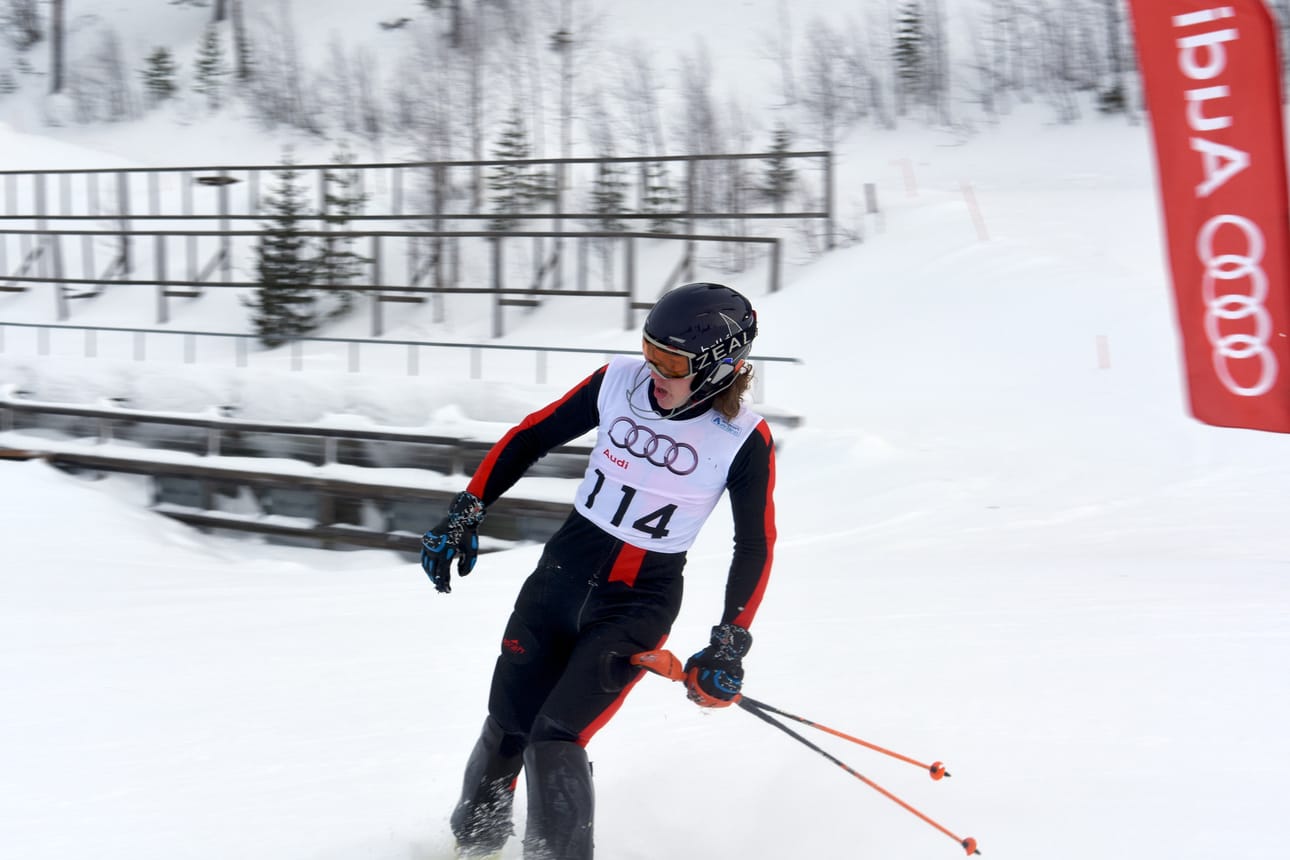 Rukan alppikoulun yhteyteen laitetaan Ski Sport Finlandin akatemia miesurheilijoille. Kuvassa Ruka Slalomin Saku Aho Rukan FIS-pujotteluissa tammikuussa.