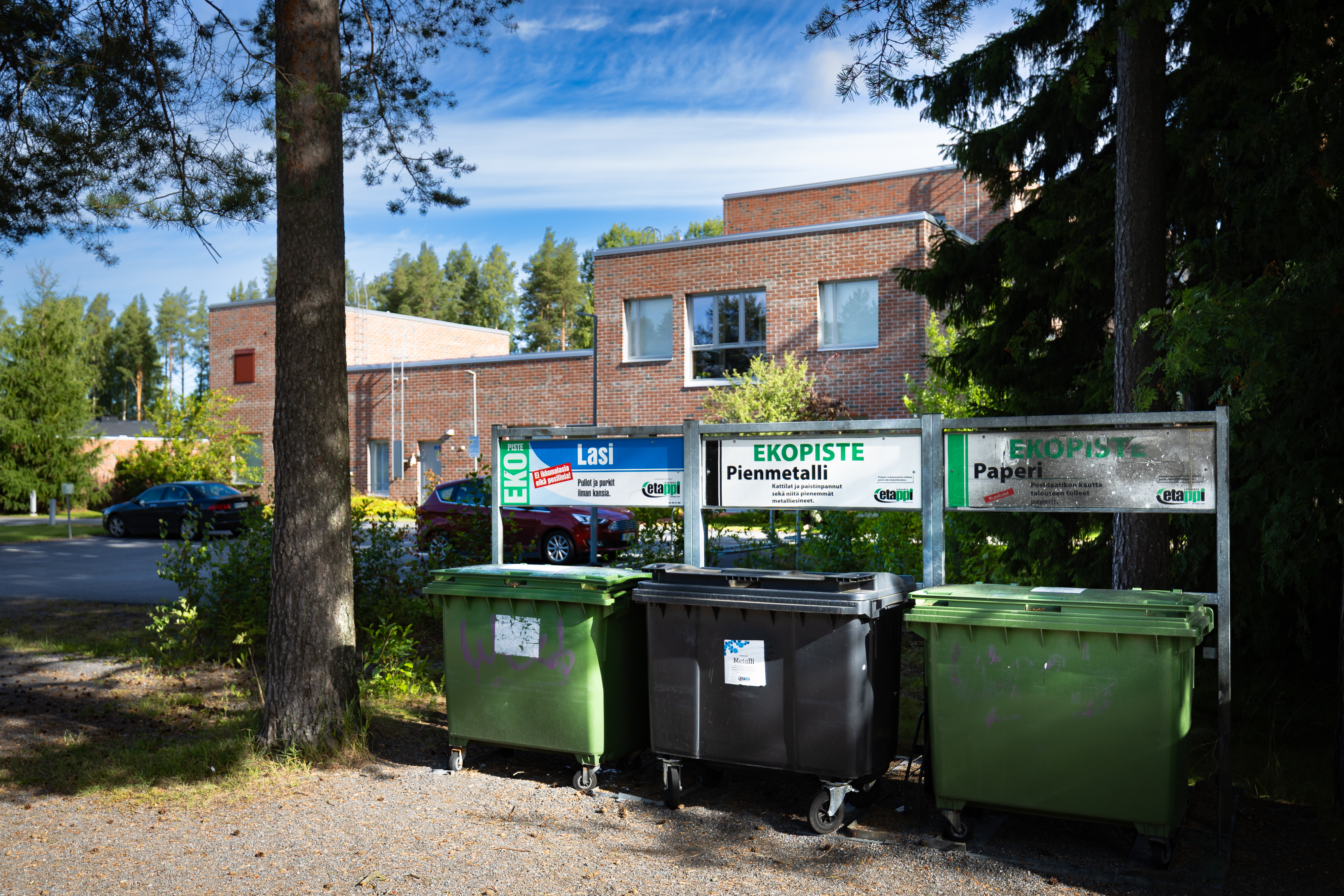 Etappi karsii ekopisteitään – Katso, katoaako sinun lähipisteesi