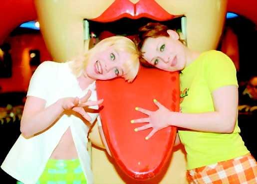 Nylon Beatin kaari kotimaisen popin huipulla päättyi lopullisesti vasta kaksi viikkoa sitten ilmestyneen tuplakokoelman Comeback - 40 hittiä julkaisemisen myötä.