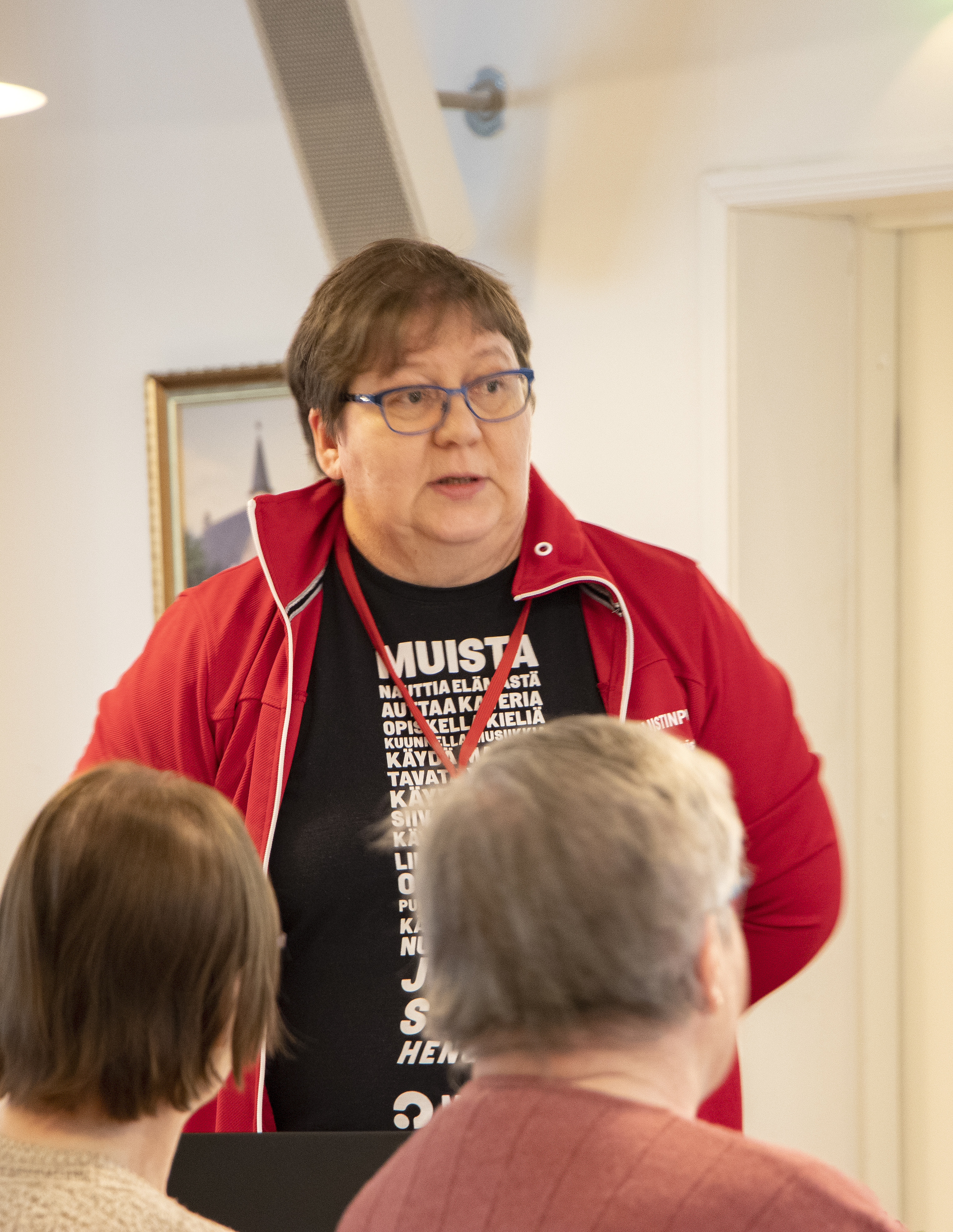 Anne Happo vieraili valtakunnallisella Aivoviikolla Pyhännällä ja Siikalatvalla. Hän muistutti kaikkia niin terveellisen ruokavalion, levon kuin virkistystiminnankin tärkeydestä.