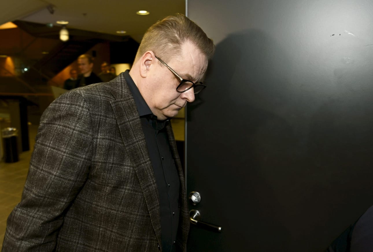 Kari Jääskeläinen on ollut keskustalle pitkän linjan taustavaikuttaja, jota syytetään tällä hetkellä petoksesta ja virkavelvollisuuden rikkomisesta. LEHTIKUVA / Vesa Moilanen