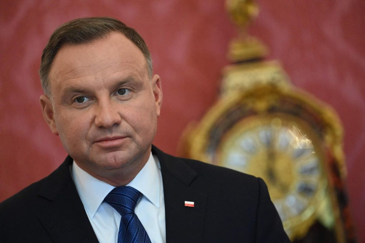 Puolan presidentti Andrzej Duda on ehdottanut, että tuomareita valvova elin lakkautettaisiin. LEHTIKUVA/AFP