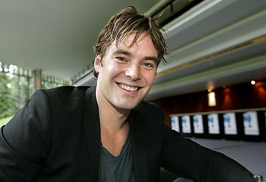 Mikko Leppilampi on mukana Joulutarina-elokuvassa. Ensi-iltansa tämä ensimmäinen suuri kotimainen jouluelokuva saa vasta ensi vuoden marraskuussa. Tarinan yksi päähenkilöistä on orpopoika Nikolas, jolle joulusta tulee koko elämän keskipiste.