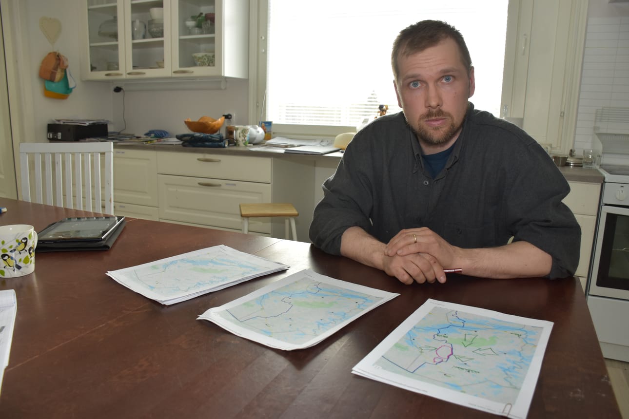 Timo Mourujärven mielestä tuulipuisto tulisi siirtää kokonaan toiseen paikkaan Posion ja Sallan rajalle Posion kunnan puolelle, Ritakorkian maisemiin, paikkaan, joka on 452 metriä merenpinnan yläpuolella.