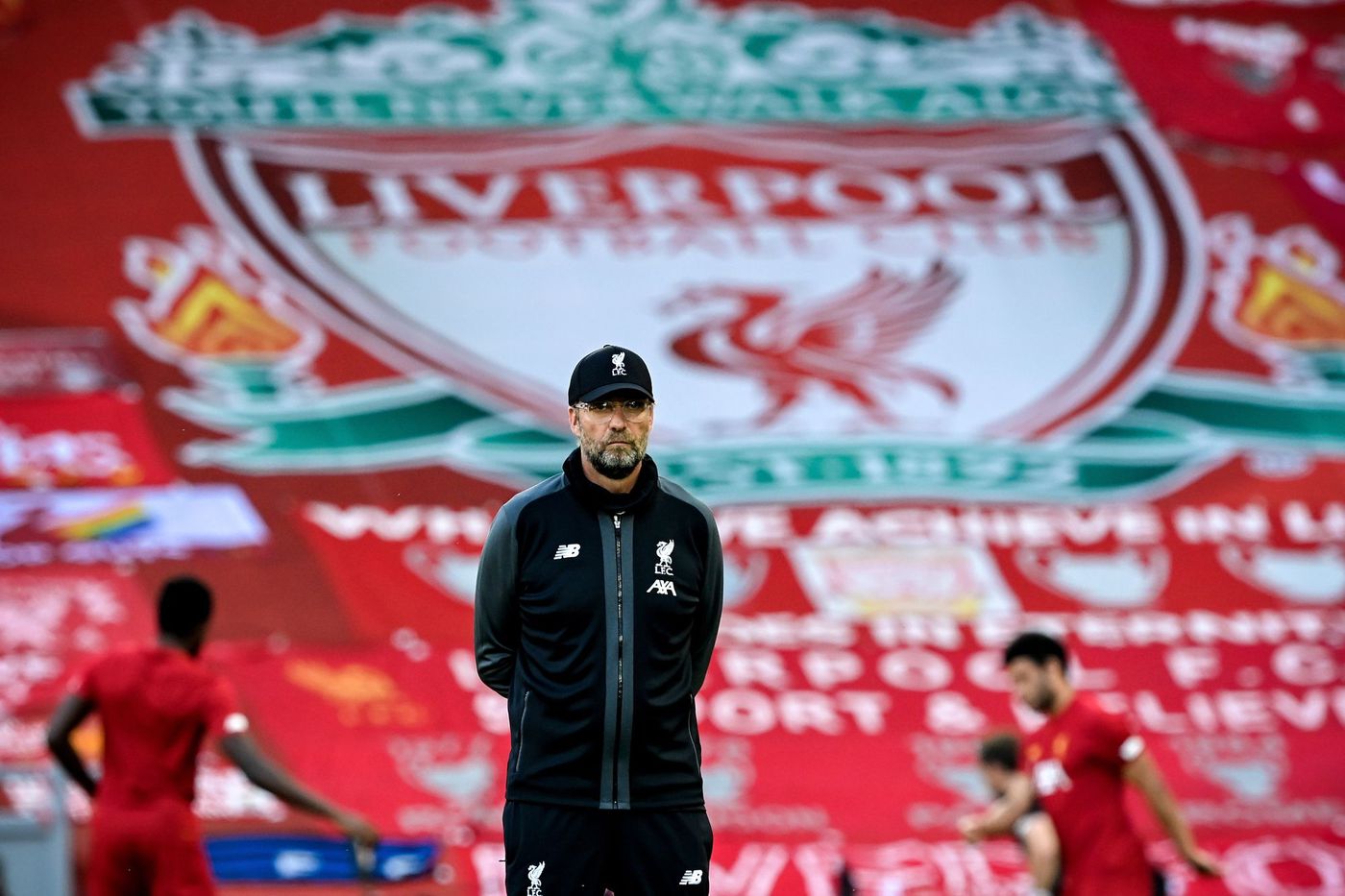 "You'll Never Walk Alone" – Liverpoolin jalkapallohymnin kuuluisin tulkki Gerry Marsden on kuollut