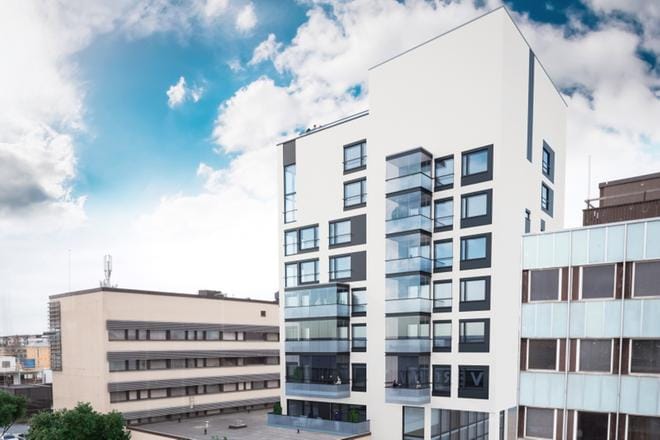 Nordean talon laajennus rakennettaisiin sen matalan osan päälle. Oheinen havainnekuva ei ole vielä lopullinen. KUVA: ARKKITEHTITOIMISTO JÄÄSKELÄINEN