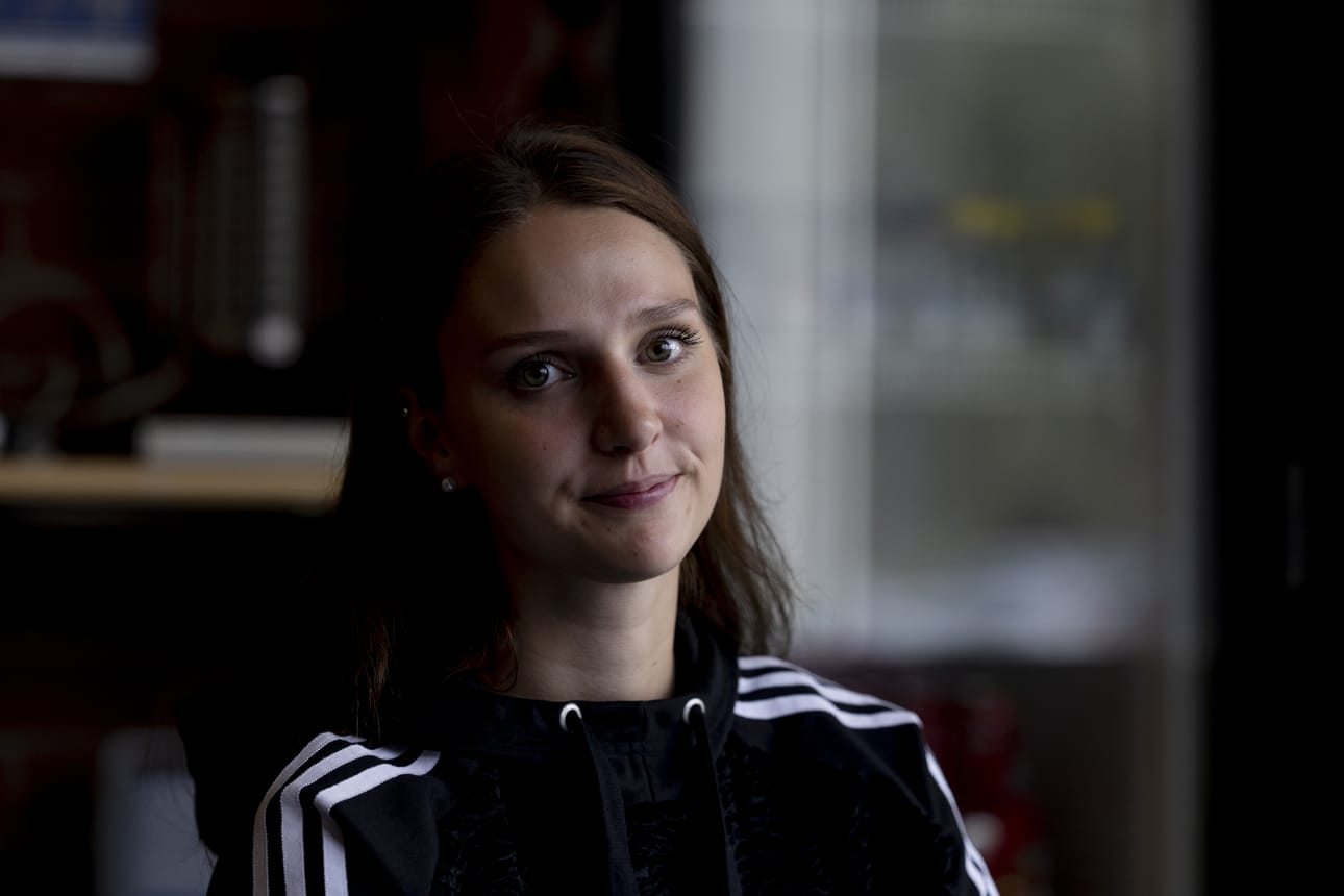 Emmi Riikilä on ollut pitkään sivussa lentopallokentiltä.